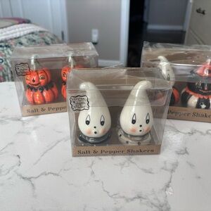 Johanna Parker Salt Shakers